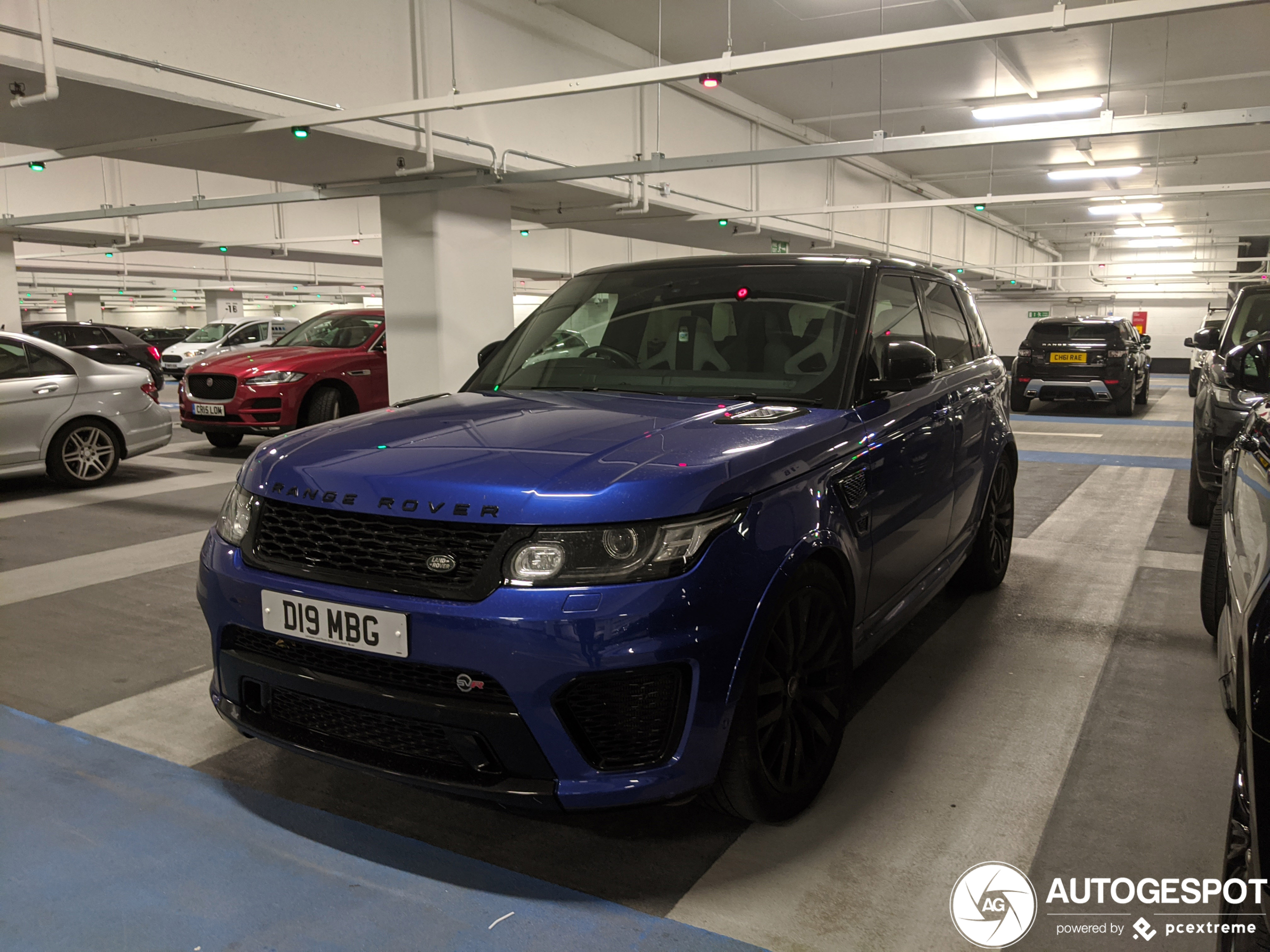 Land Rover Range Rover Sport SVR