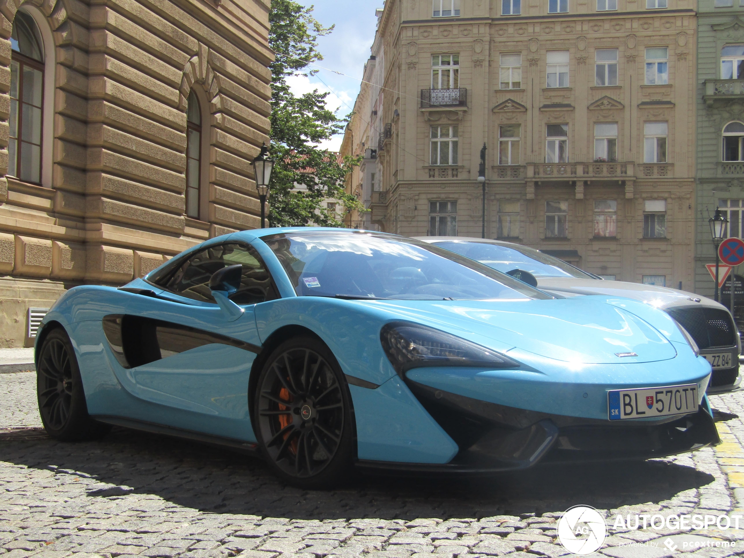 McLaren 570S Spider