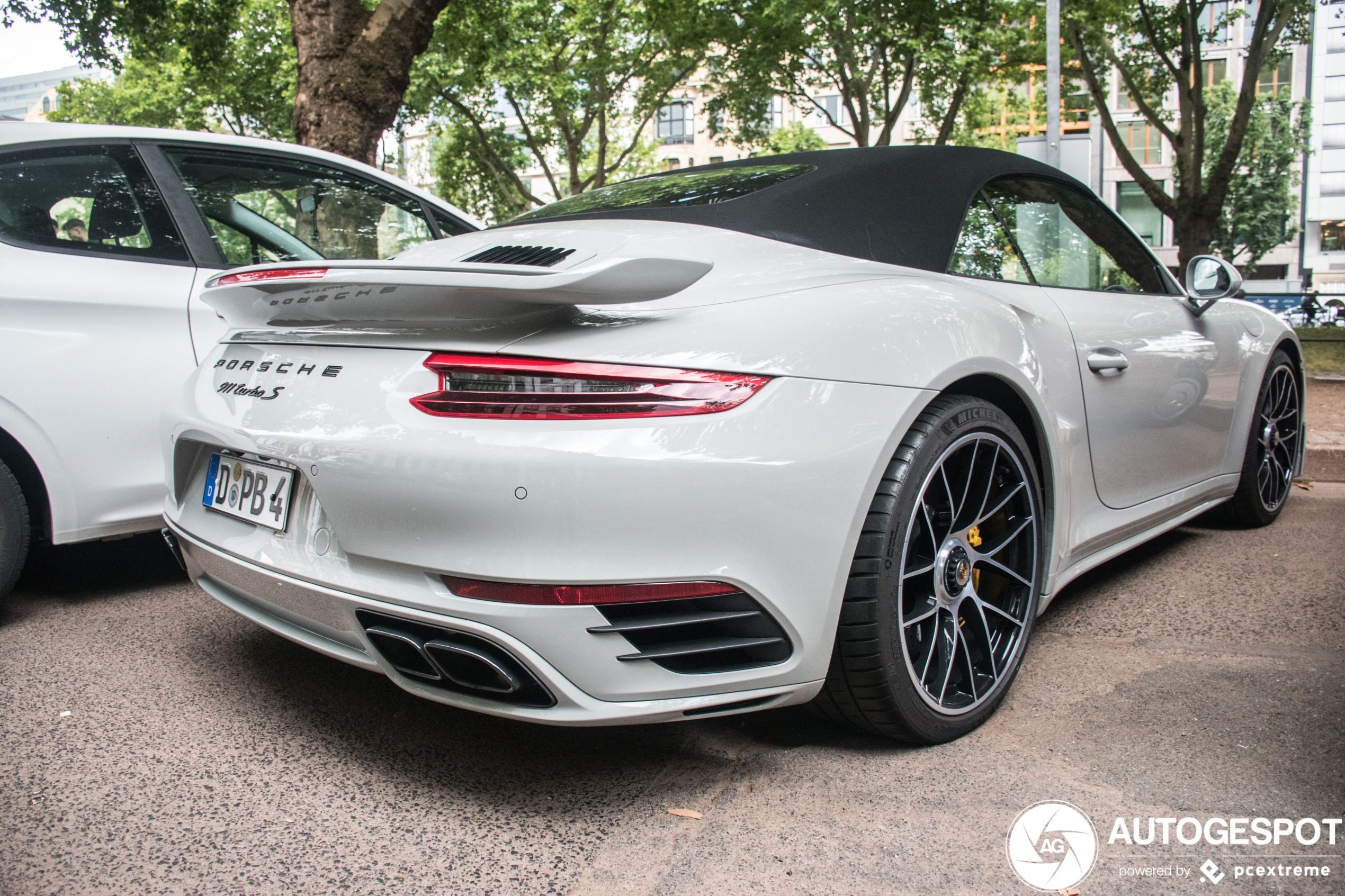 Porsche 991 Turbo S Cabriolet MkII