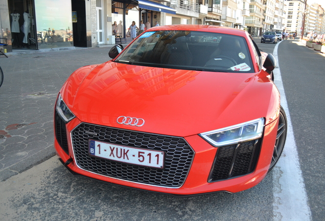 Audi R8 V10 Plus 2015