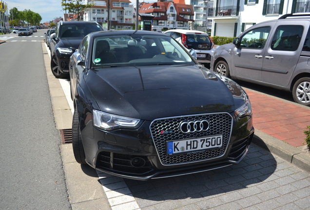 Audi RS5 B8 2012