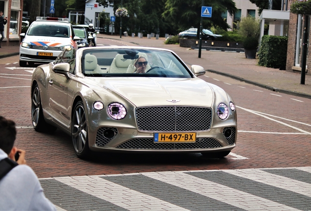 Bentley Continental GTC 2019