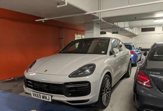 Porsche Cayenne Coupé Turbo S E-Hybrid