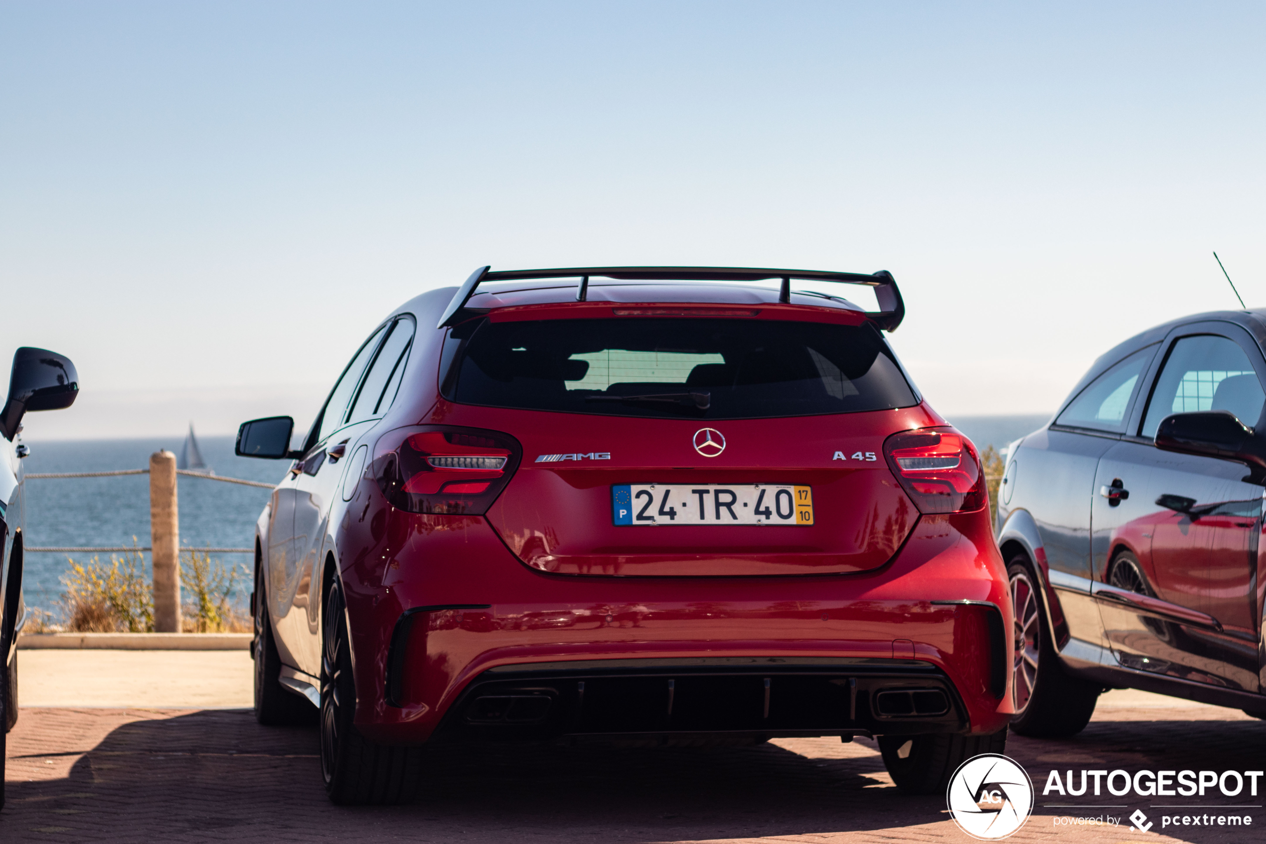 Mercedes-AMG A 45 W176 2015