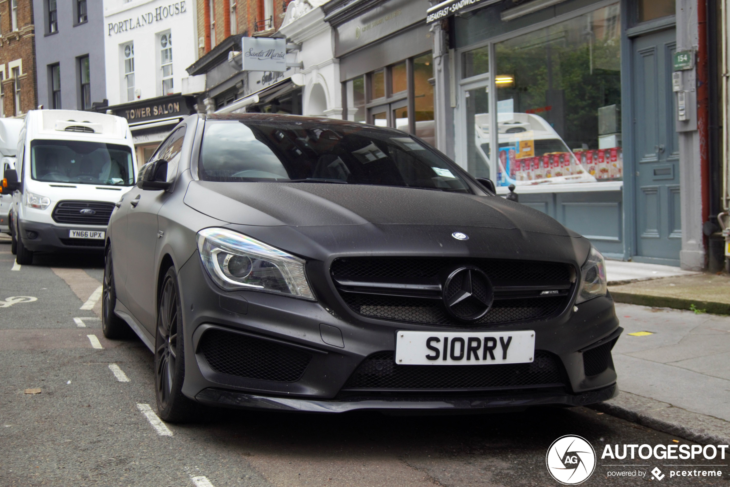 Mercedes-Benz CLA 45 AMG C117