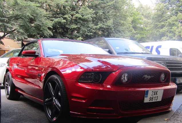 Ford Mustang GT Convertible 2013