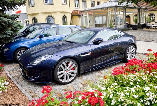 Jaguar F-TYPE S Coupé