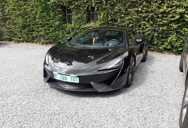 McLaren 570S