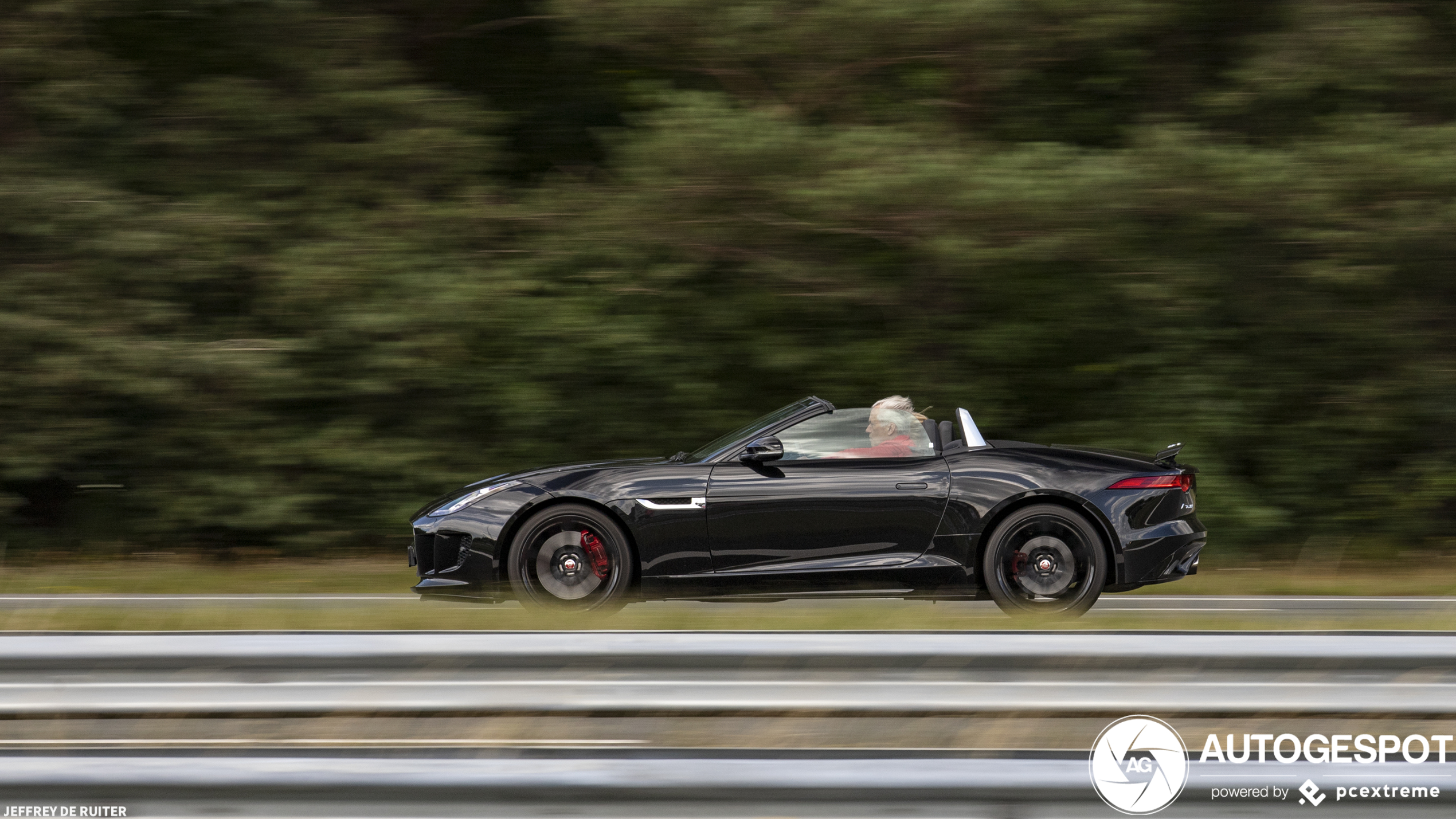 Jaguar F-TYPE S AWD Convertible