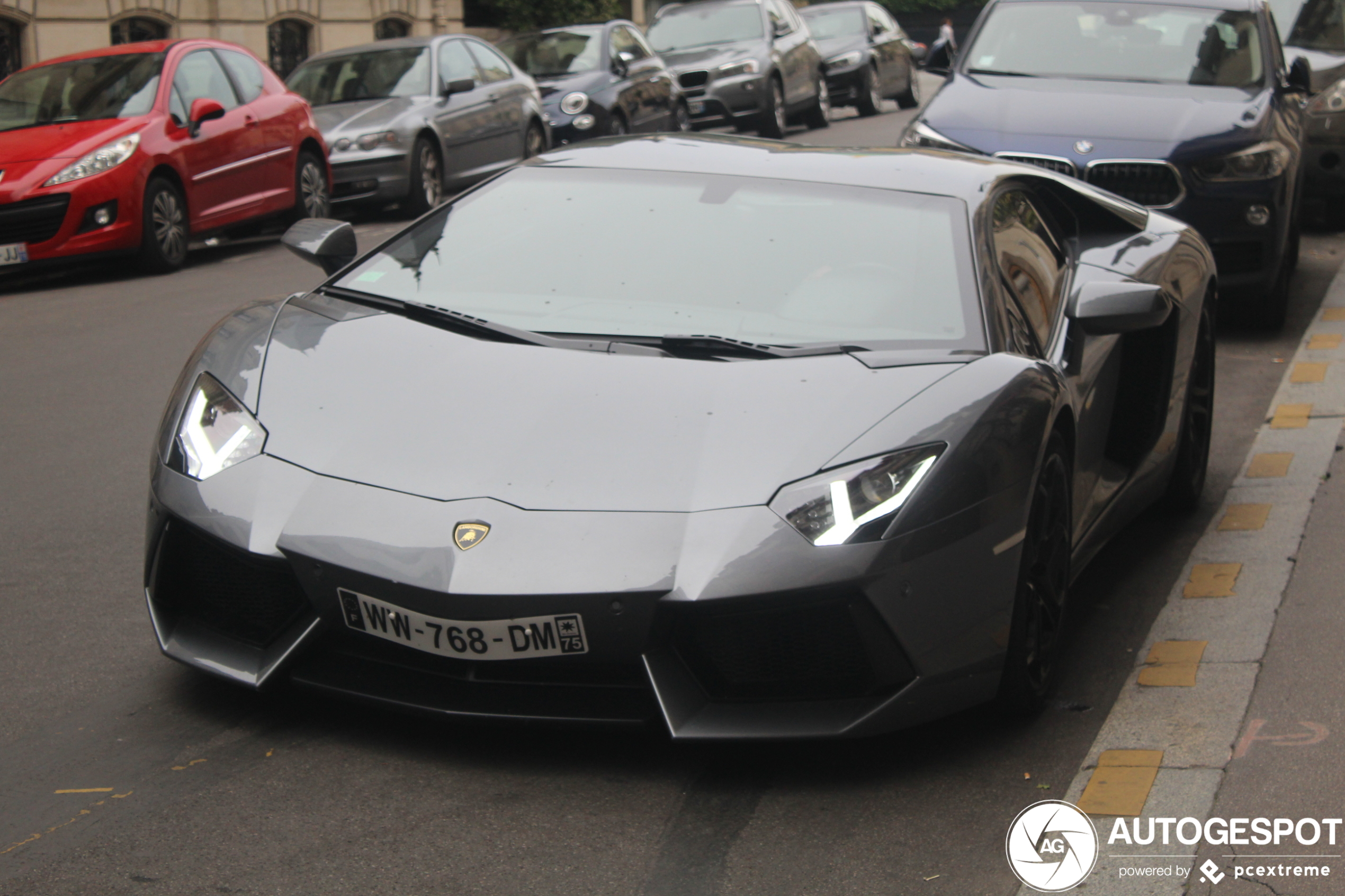 Lamborghini Aventador LP700-4