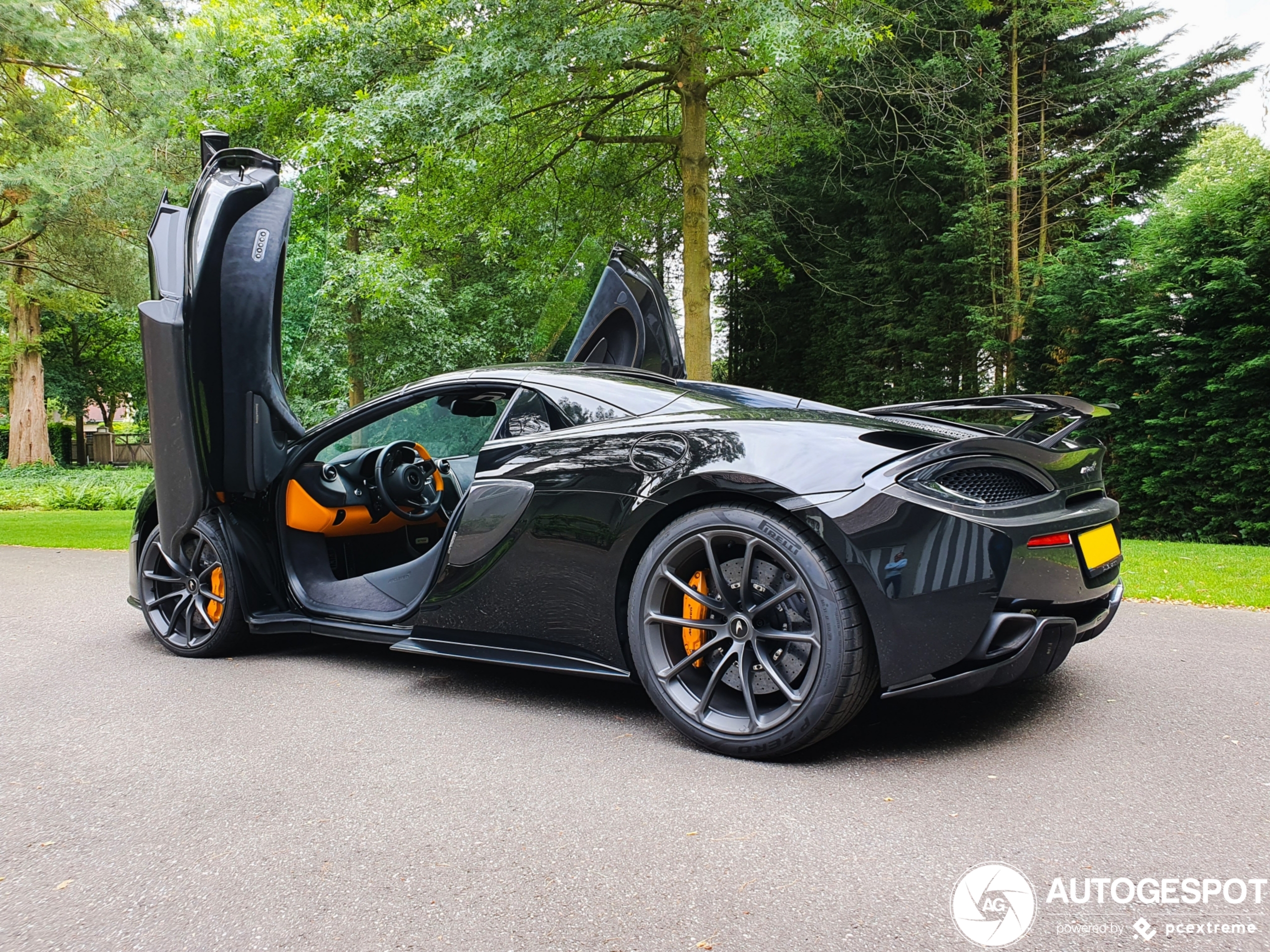 McLaren 570S Spider