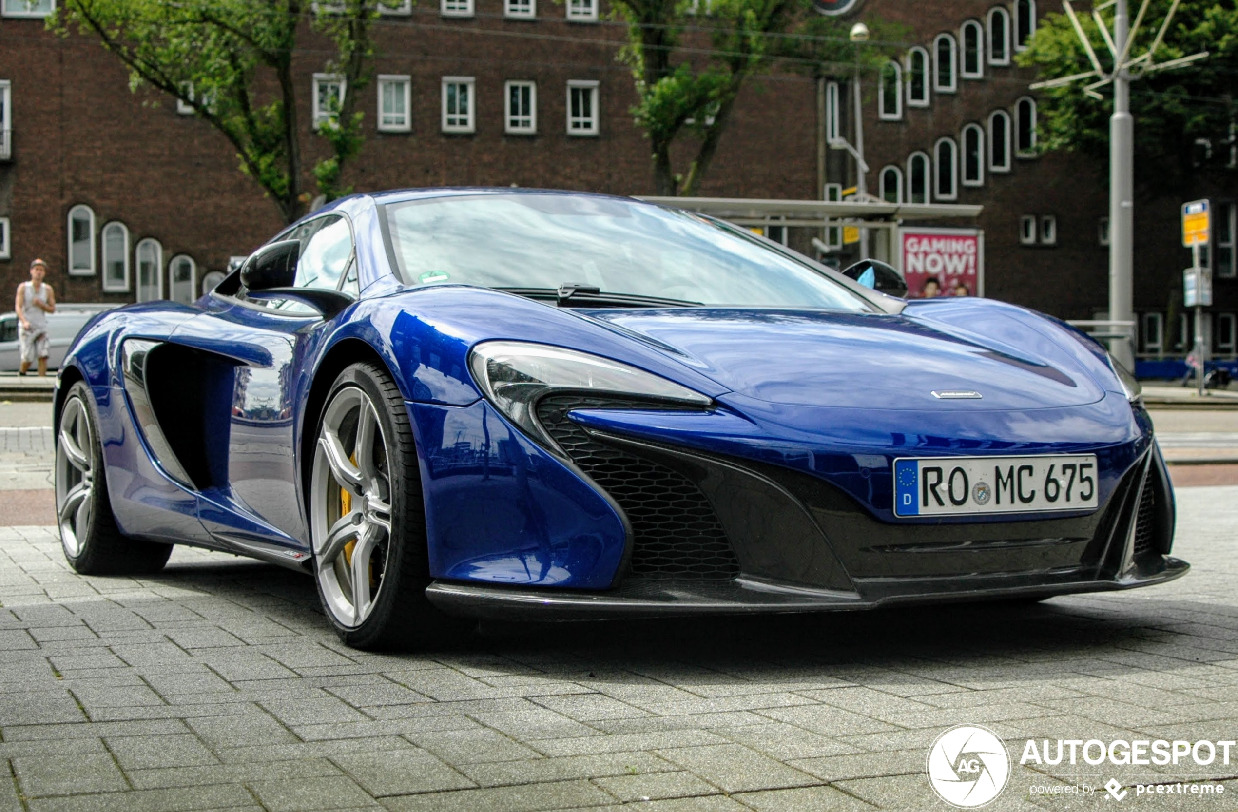 McLaren 650S