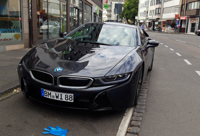 BMW i8 2018