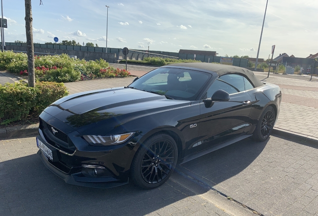 Ford Mustang GT Convertible 2015