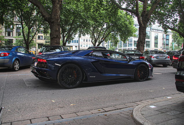 Lamborghini Aventador S LP740-4 Roadster