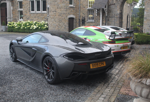 McLaren 570GT