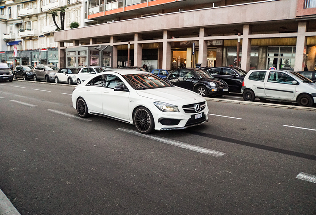 Mercedes-Benz CLA 45 AMG C117