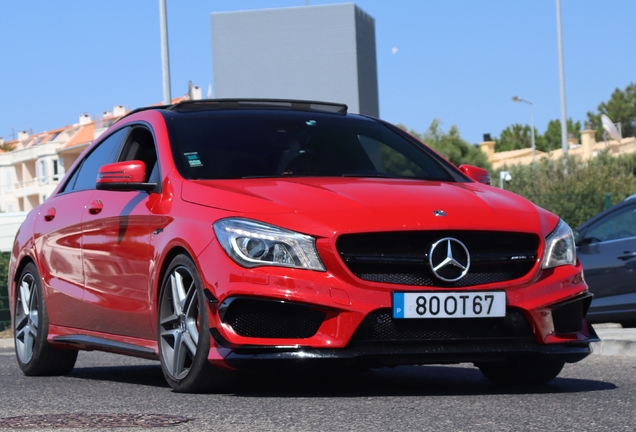 Mercedes-Benz CLA 45 AMG C117