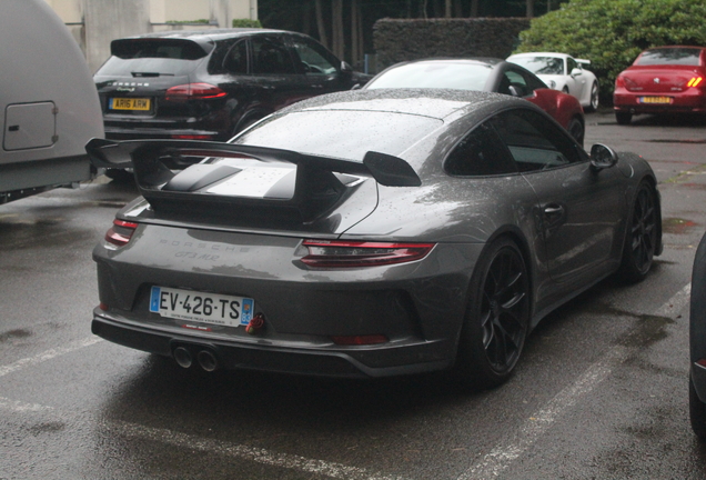 Porsche Manthey Racing 991 GT3 MkII