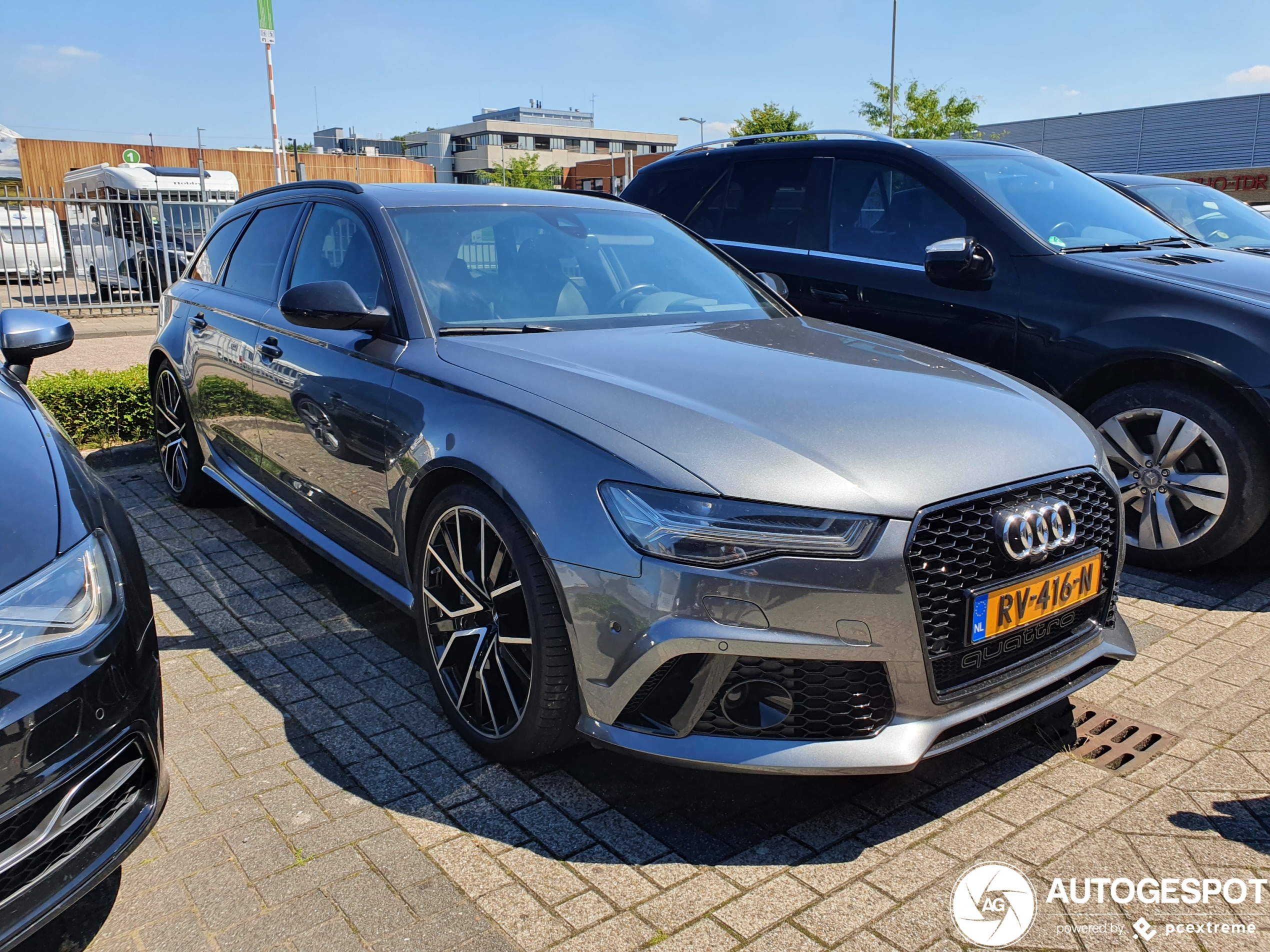 Audi RS6 Avant C7 2015