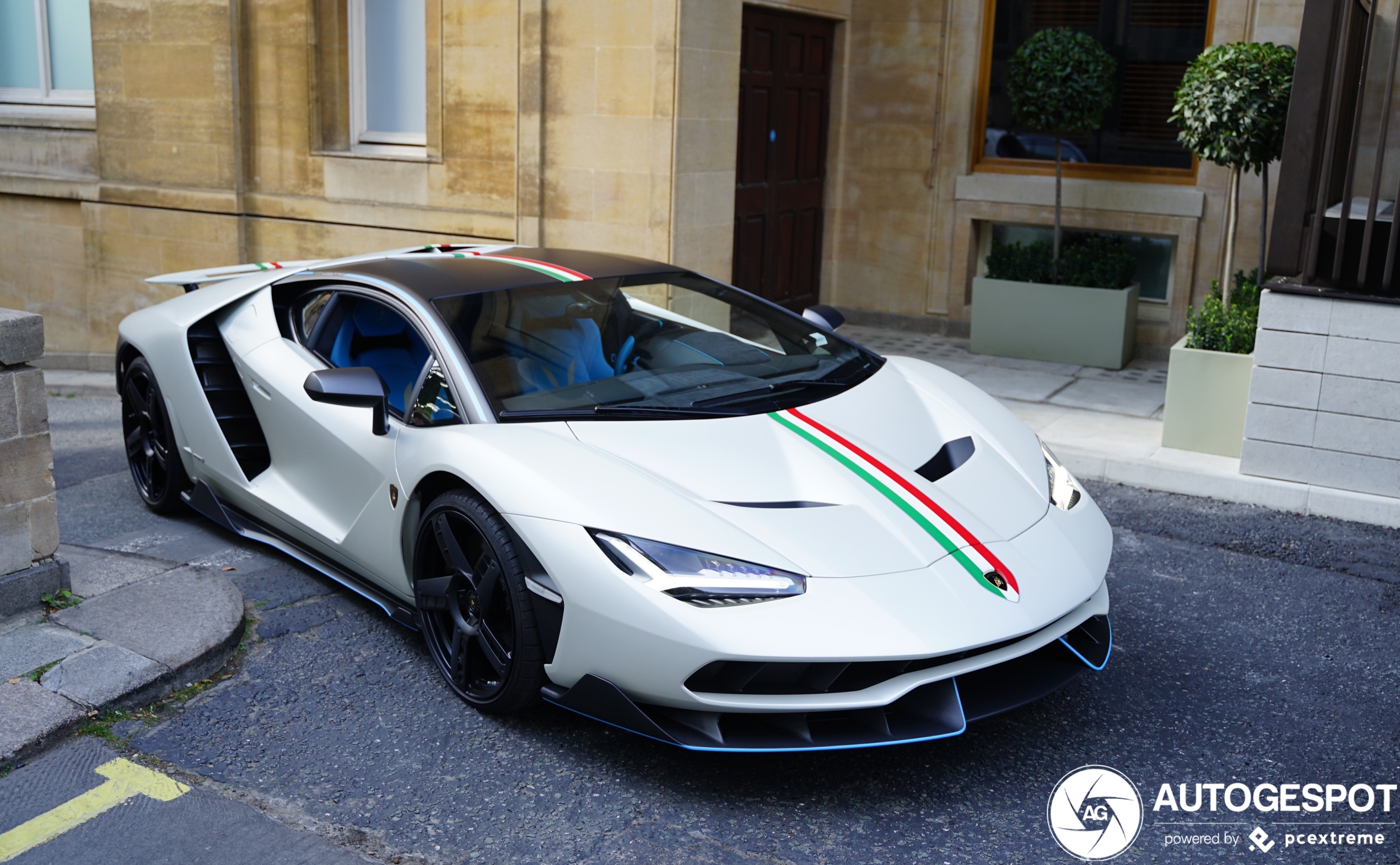 Lamborghini Centenario LP770-4