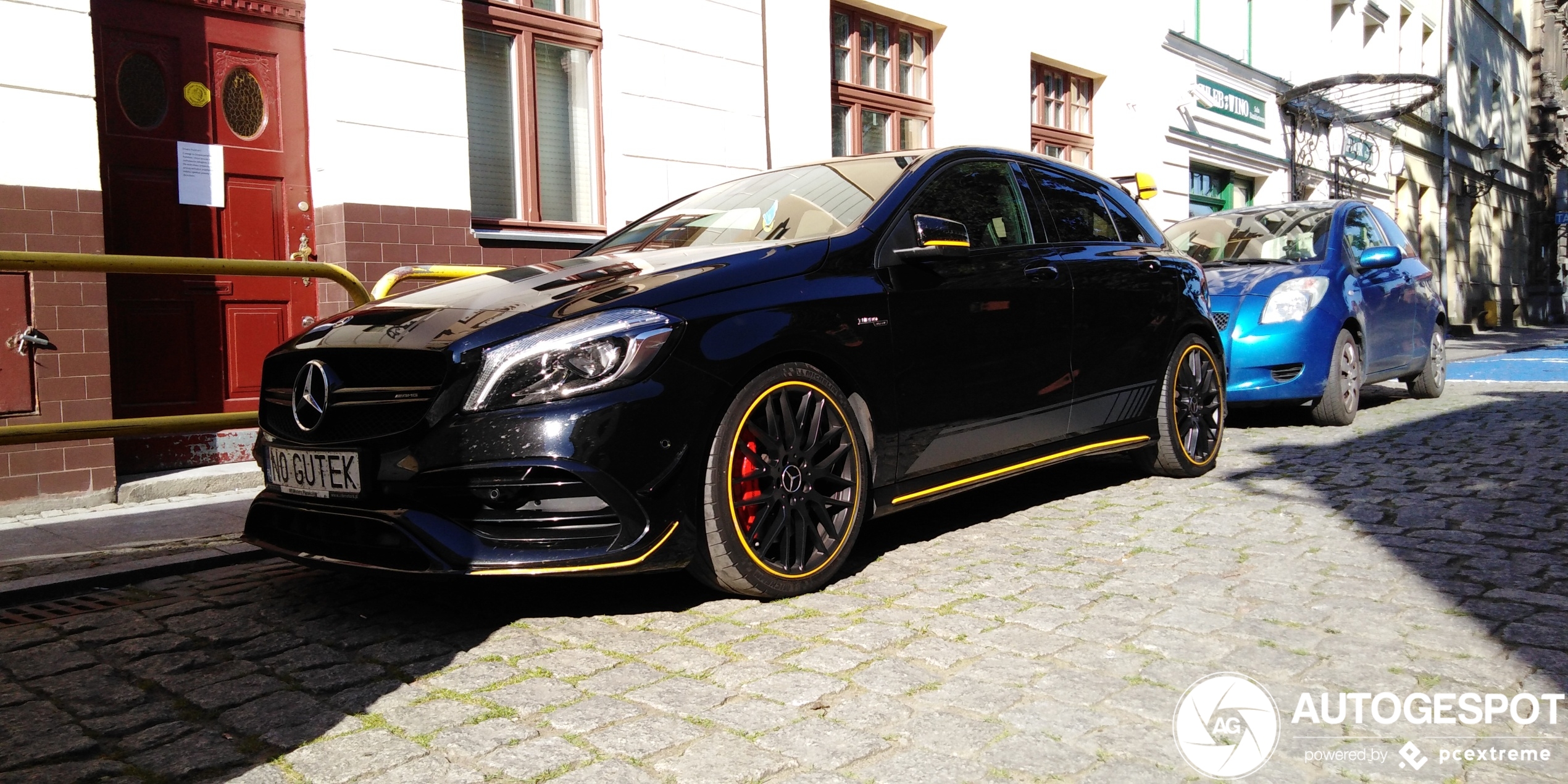 Mercedes-AMG A 45 W176 Yellow Night Edition