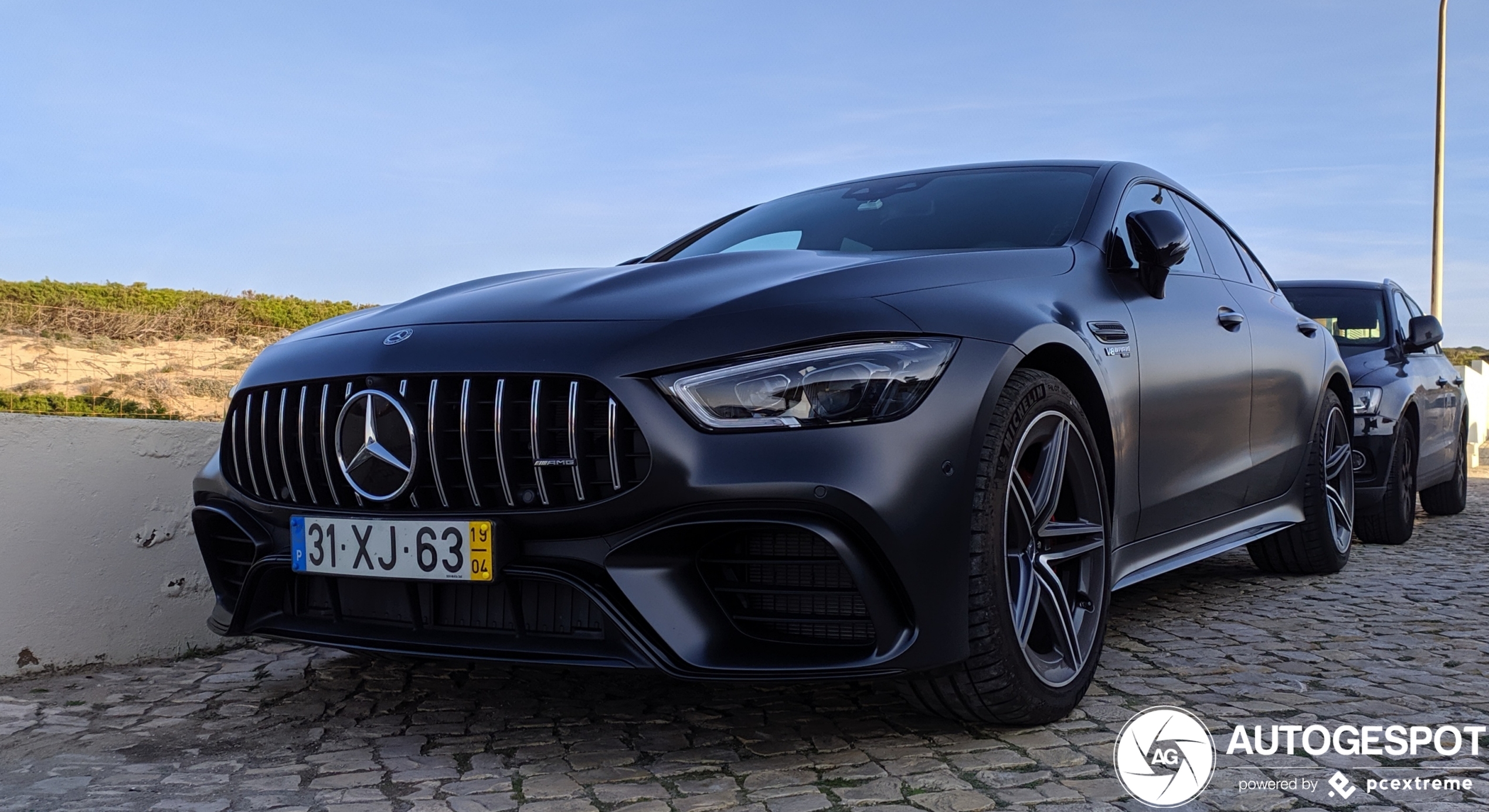 Mercedes-AMG GT 63 X290