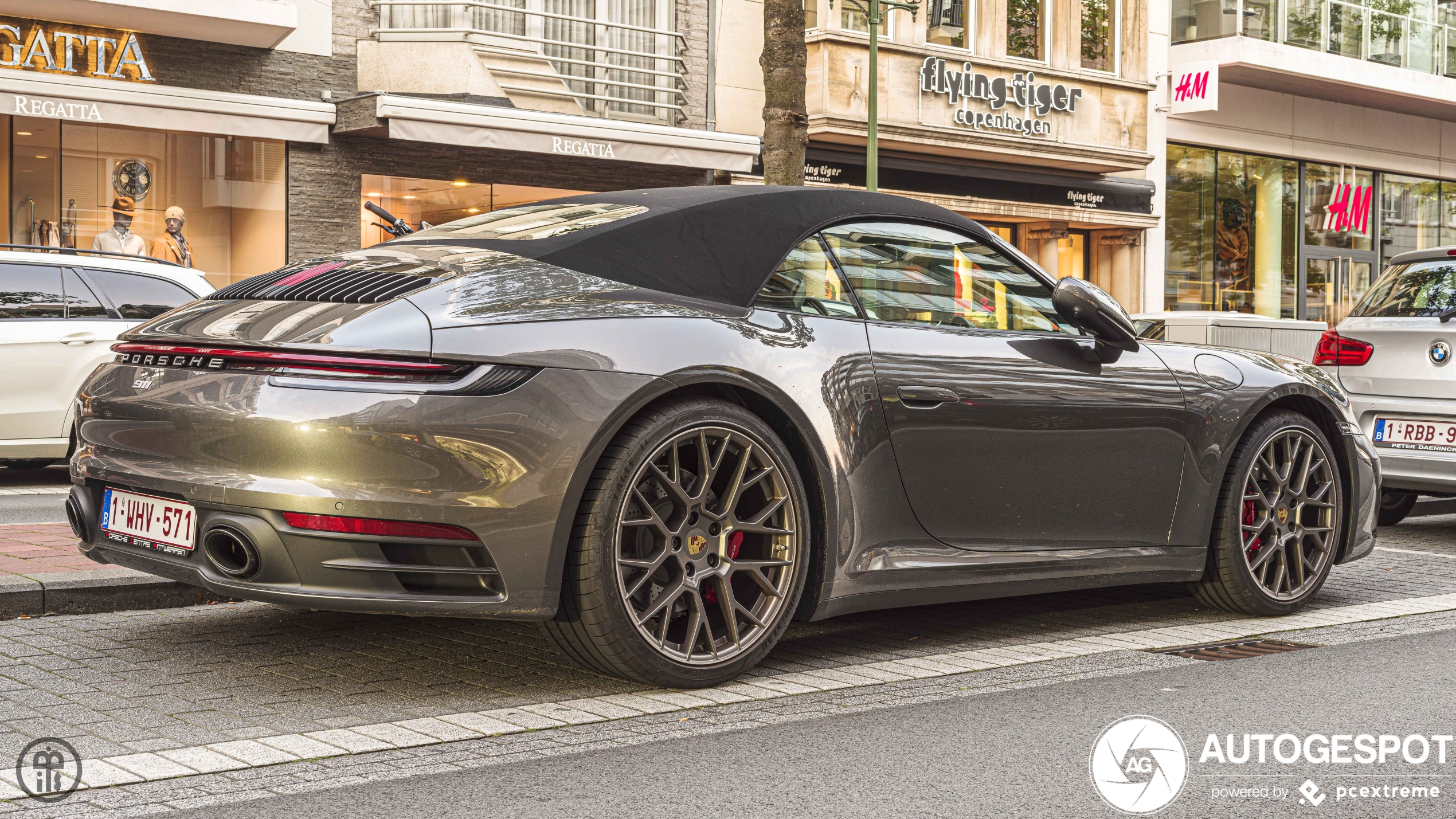 Porsche 992 Carrera 4S Cabriolet