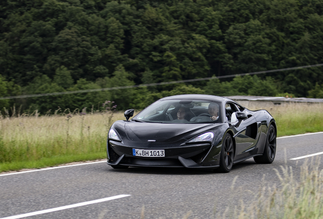 McLaren 570S