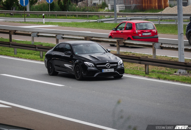 Mercedes-AMG E 63 S W213