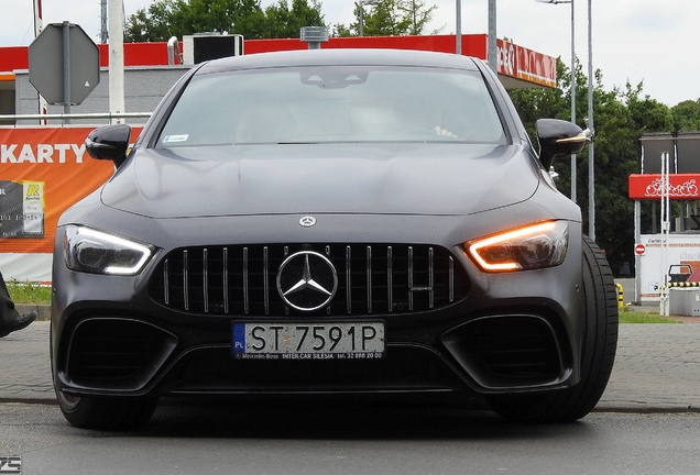 Mercedes-AMG GT 63 S X290