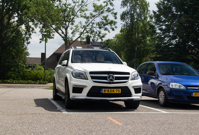 Mercedes-Benz GL 63 AMG X166