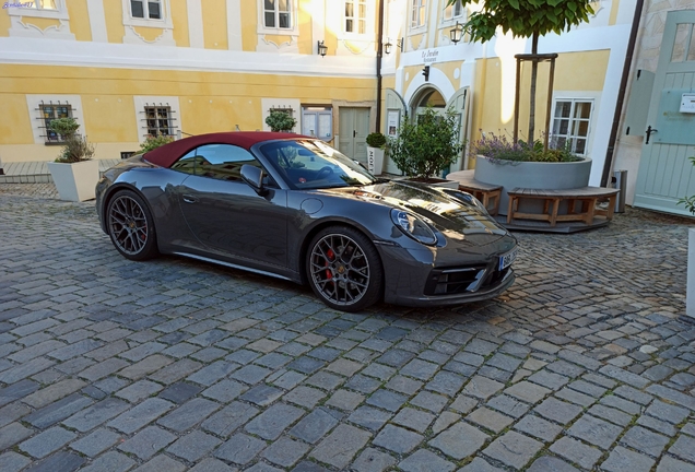 Porsche 992 Carrera S Cabriolet