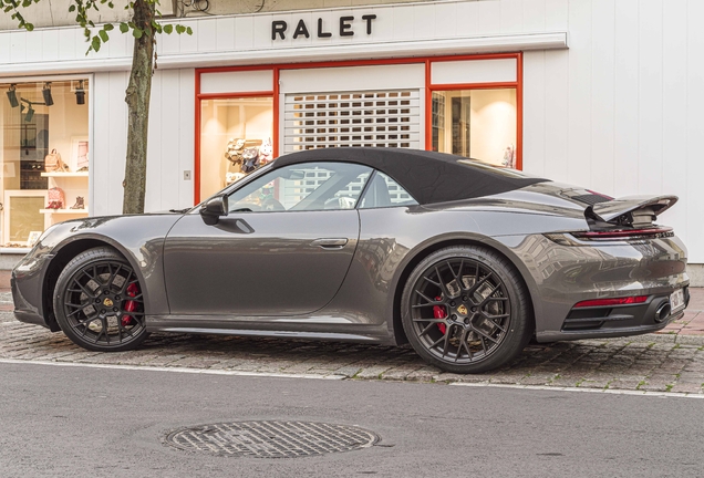 Porsche 992 Carrera S Cabriolet