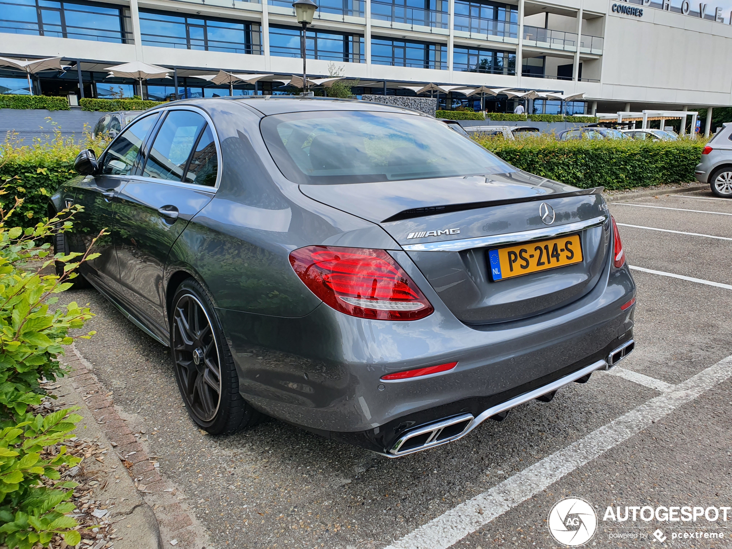 Mercedes-AMG E 63 S W213