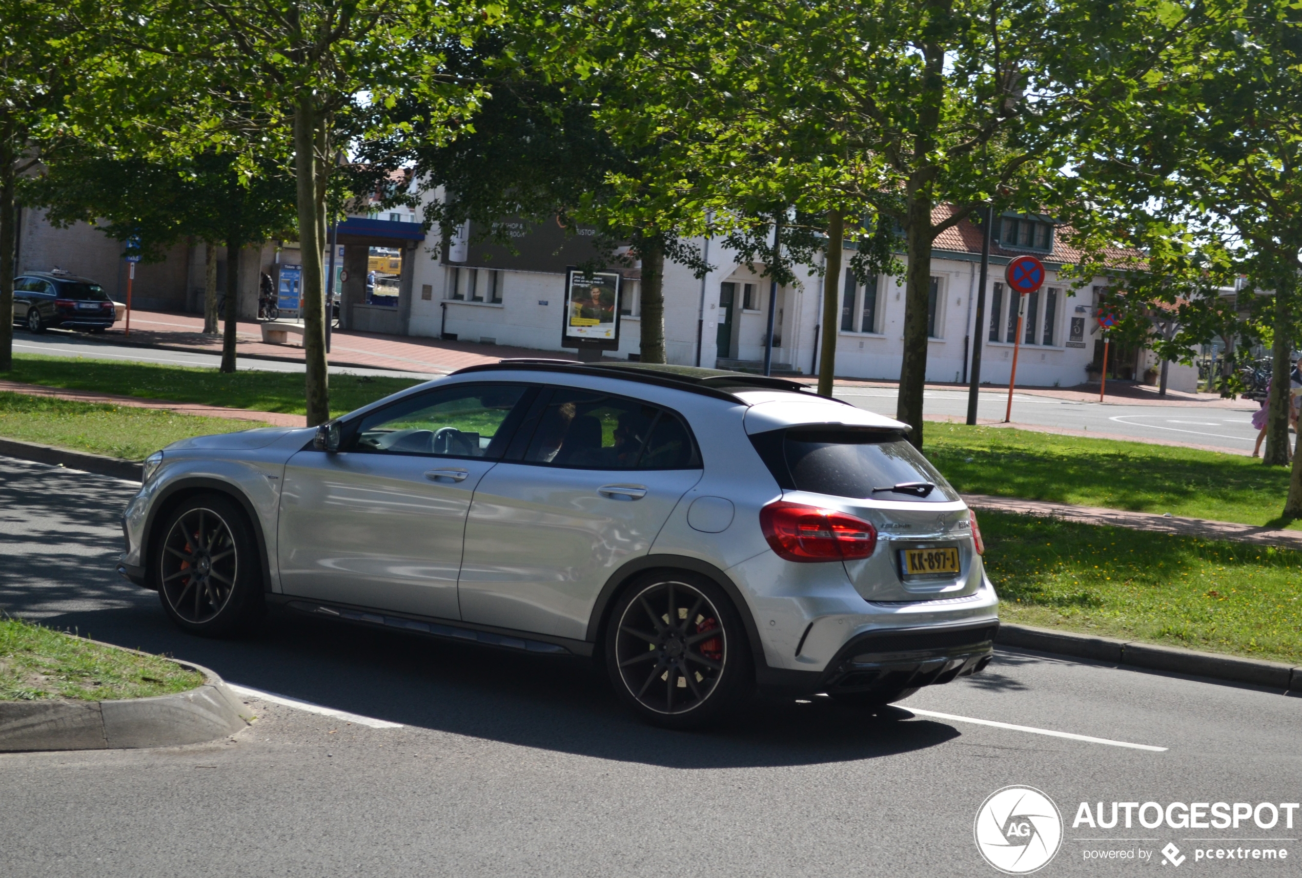 Mercedes-AMG GLA 45 X156