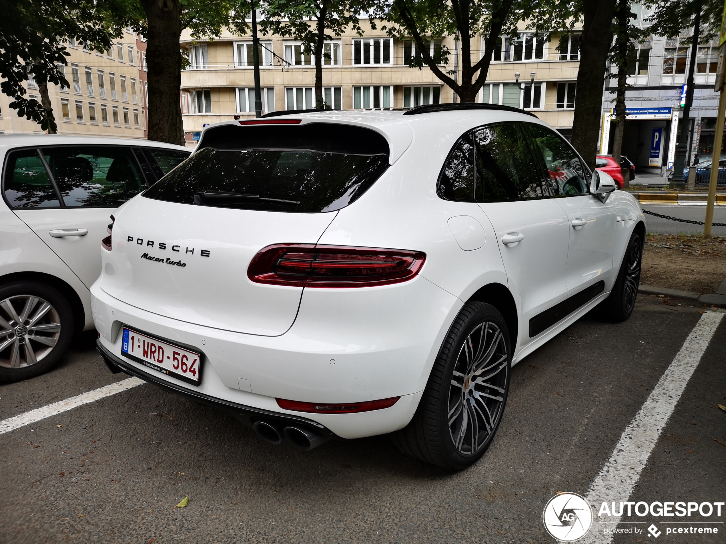 Porsche 95B Macan Turbo