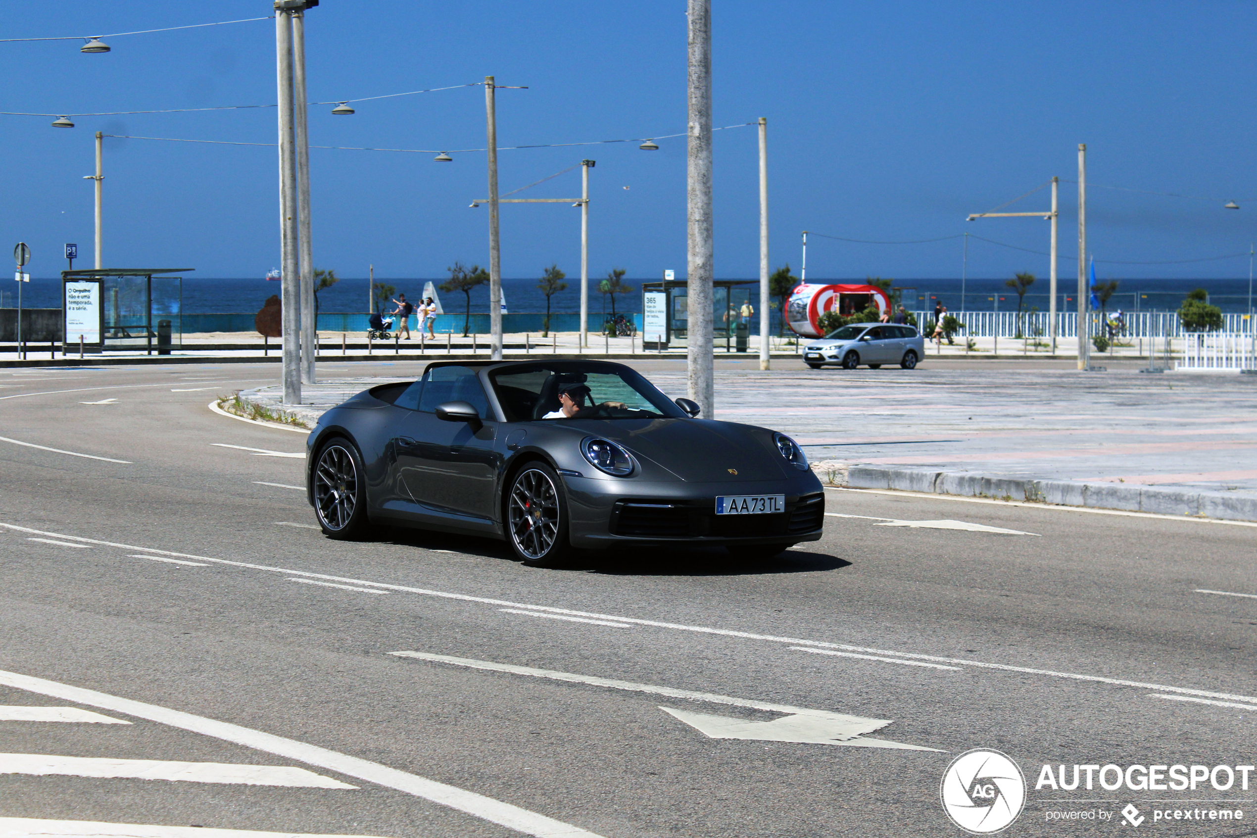 Porsche 992 Carrera 4S Cabriolet