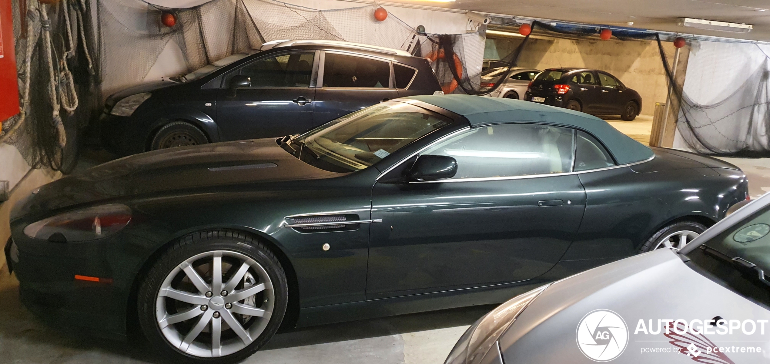 Aston Martin DB9 Volante