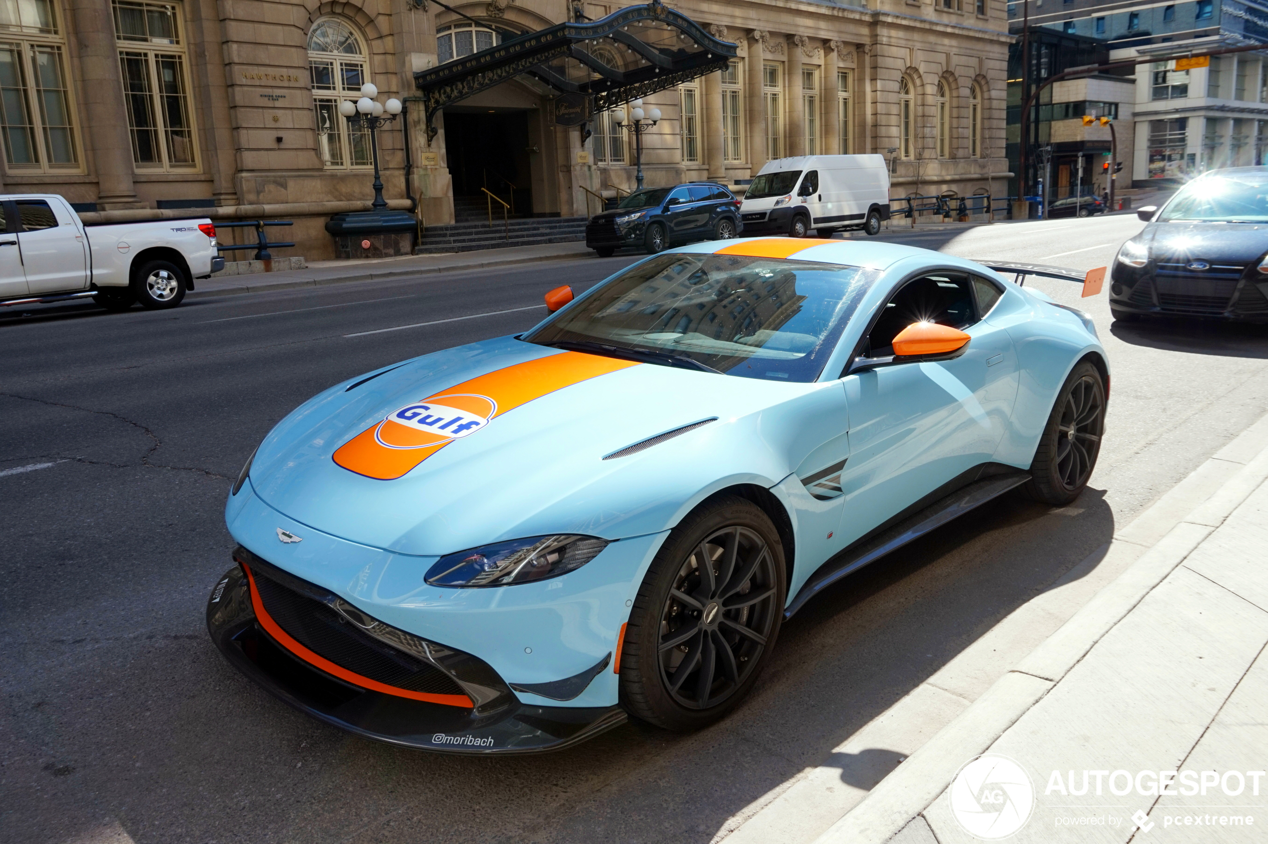 Aston Martin V8 Vantage 2018 Heritage Racing Edition