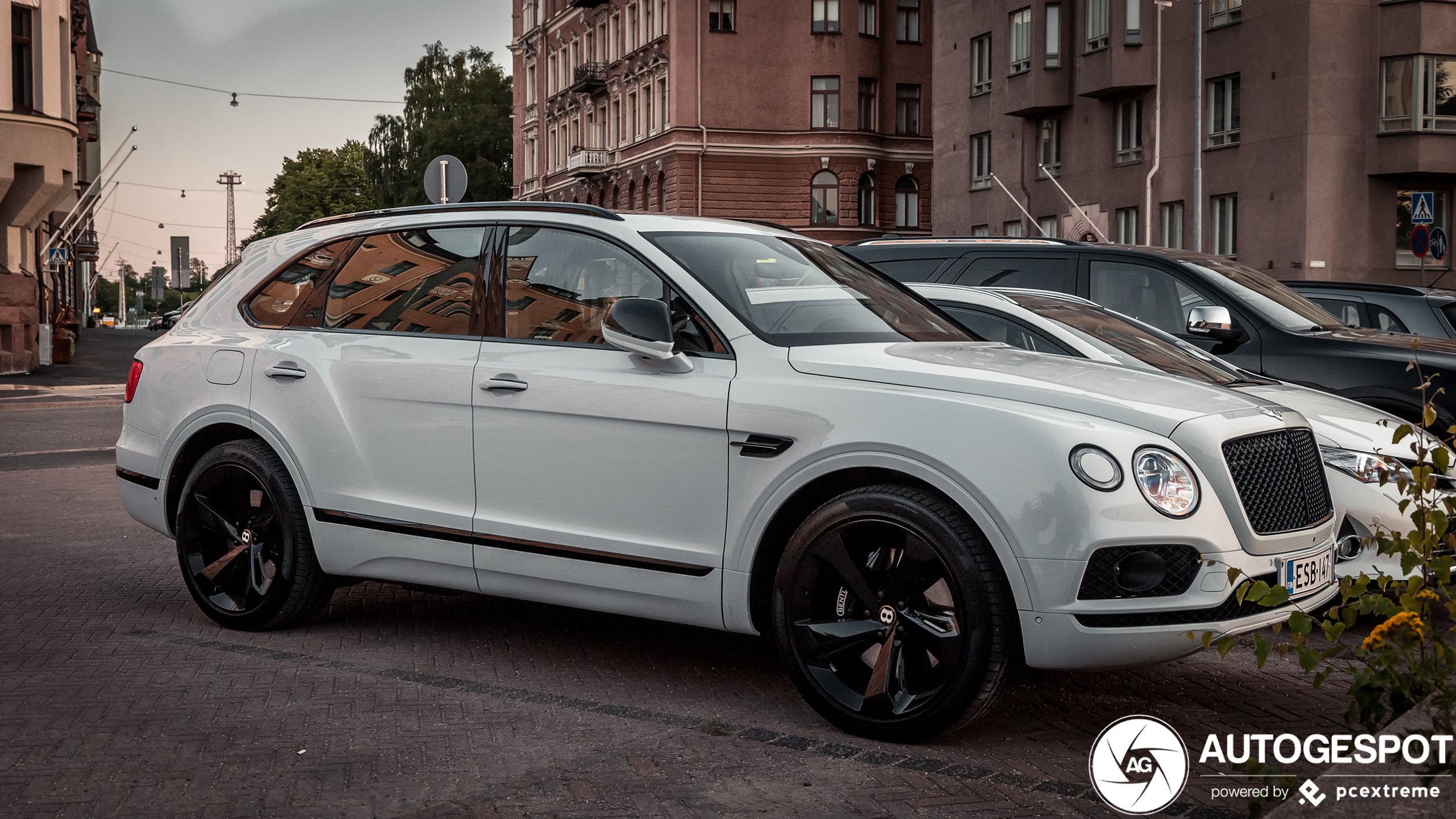 Bentley Bentayga Hybrid