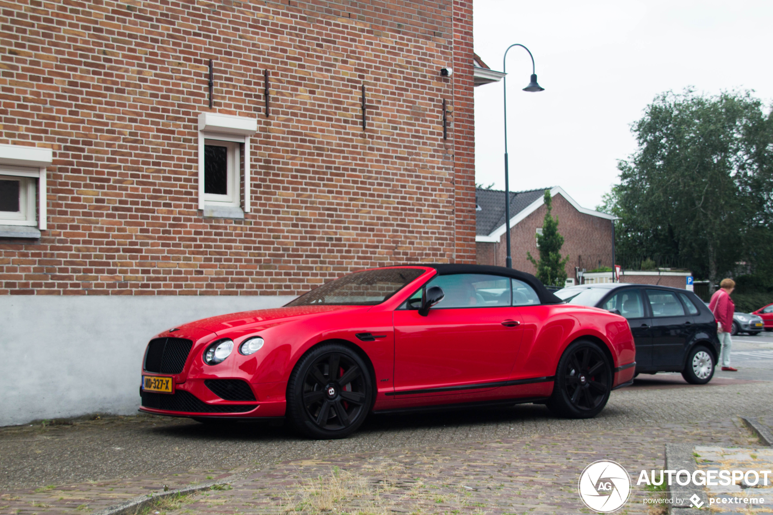 Bentley Continental GTC V8 S 2016