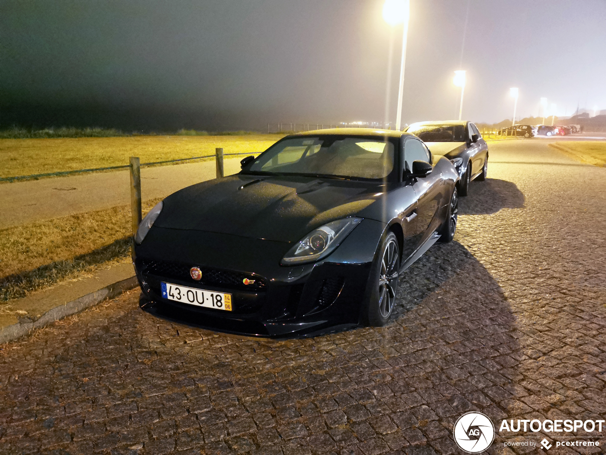 Jaguar F-TYPE S Coupé