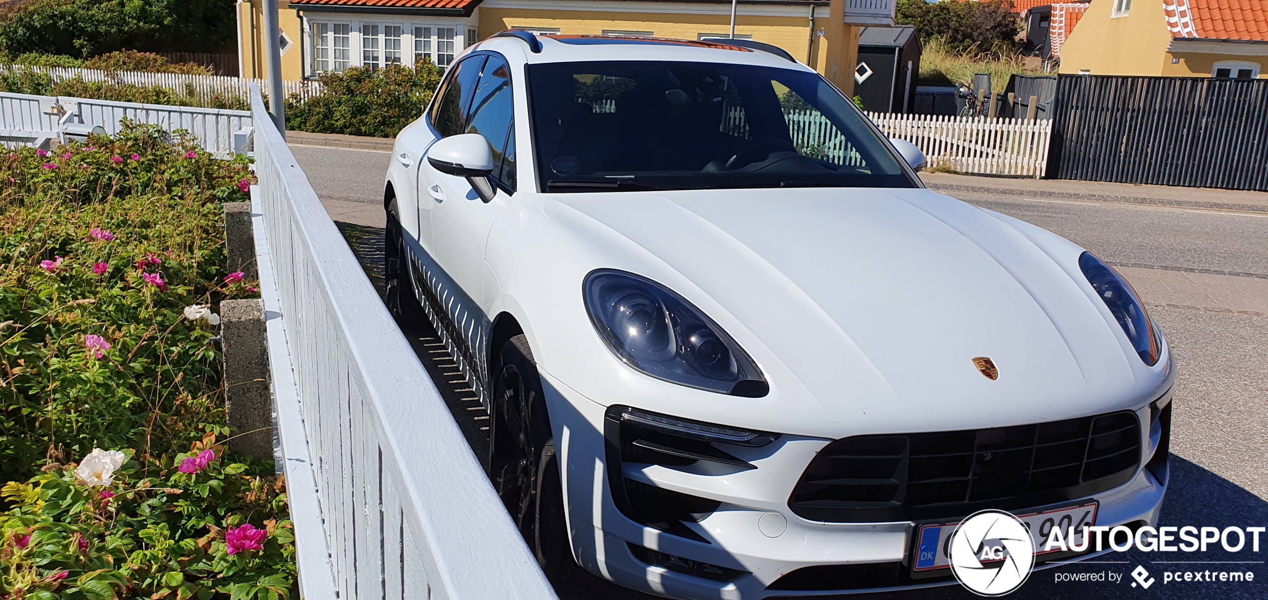 Porsche 95B Macan GTS