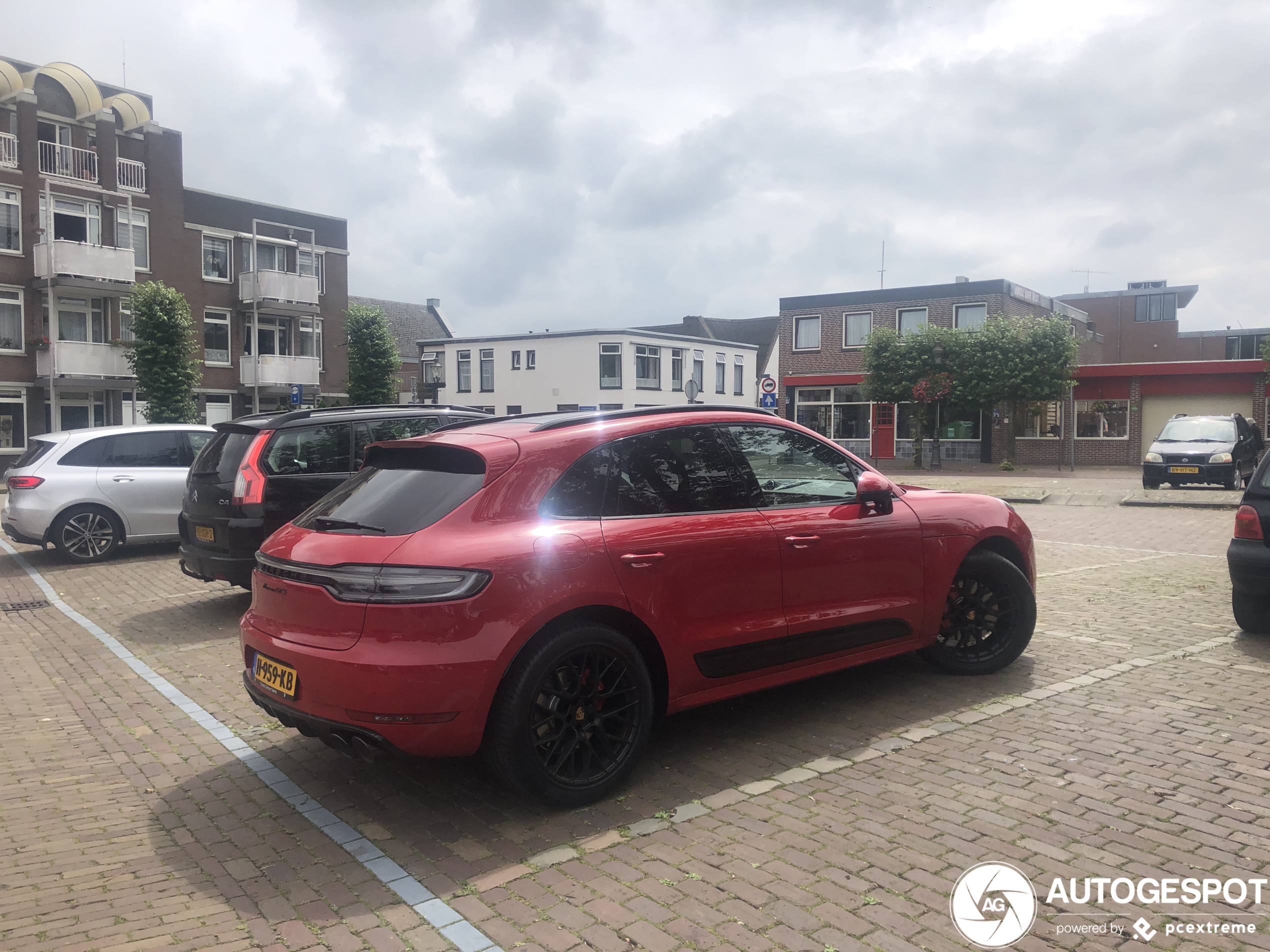 Porsche 95B Macan GTS MkII