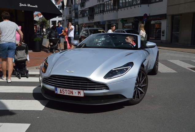 Aston Martin DB11 V8 Volante