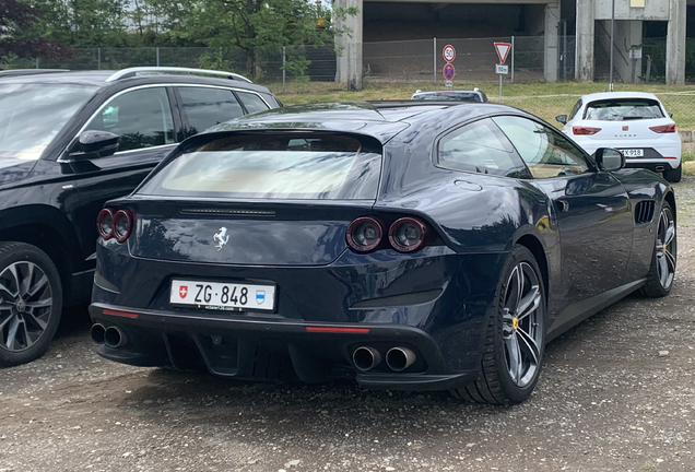 Ferrari GTC4Lusso