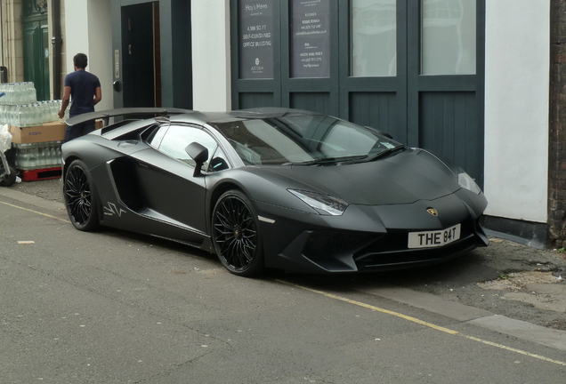 Lamborghini Aventador LP750-4 SuperVeloce Roadster