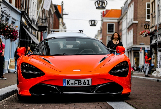 McLaren 720S Spider