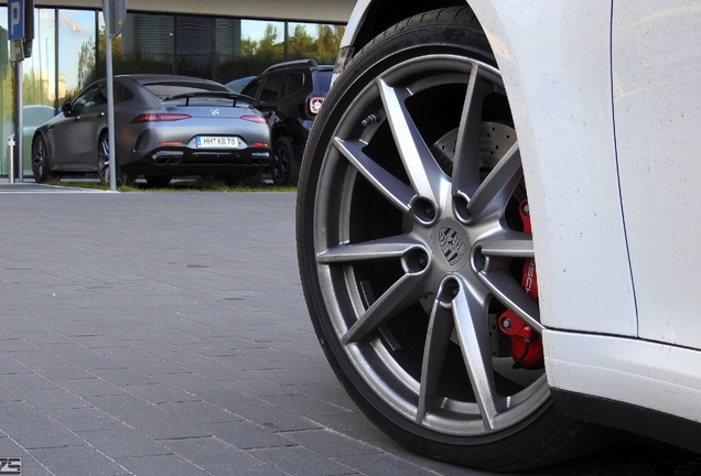 Mercedes-AMG GT 63 S X290